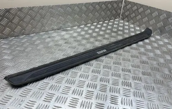 BMW 1 E81 E87 Front sill trim cover 51477174559