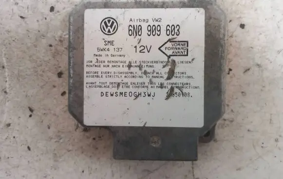 Volkswagen Golf III Airbag control unit/module 6N0909603 5WK4137 350108