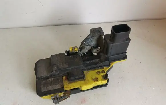 Volvo S80 Rear door lock