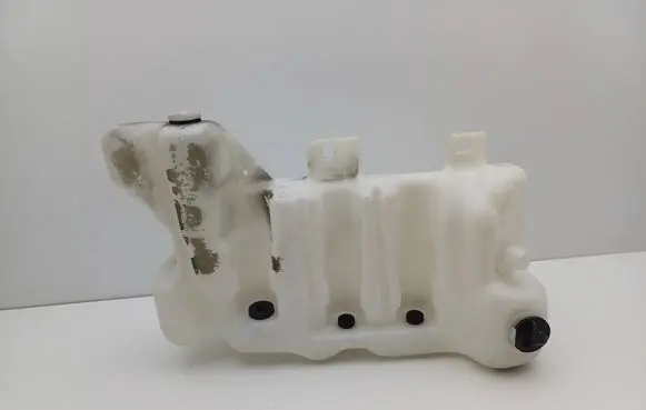 BMW 5 E39 Windshield washer fluid reservoir/tank 8364941A