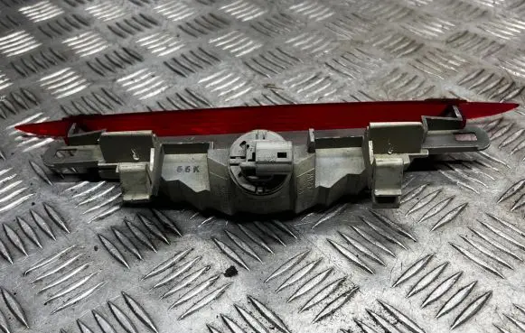 Mazda 6 Third/center stoplight 28661979