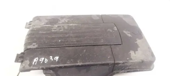 Volkswagen PASSAT B7 Battery box tray 3C0915443A