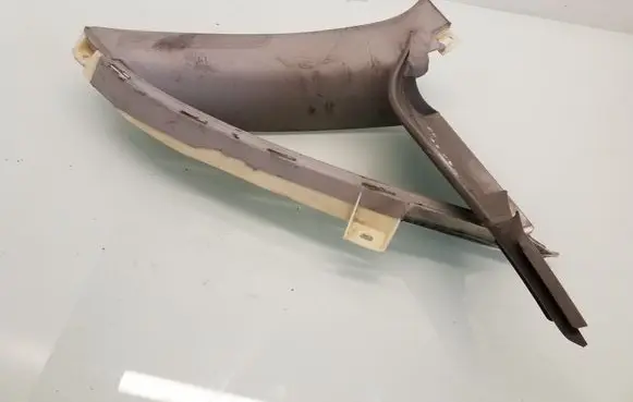 Audi A4 S4 B7 8E 8H Other interior part 8E5867287