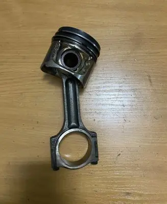 Renault Trafic II (X83) Piston with connecting rod 7701477831 820058424 93198507