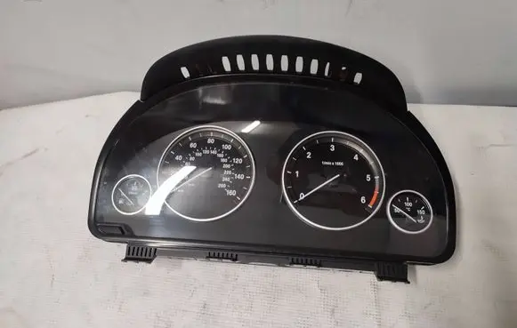 BMW 5 F10 F11 Speedometer (instrument cluster) 9280485