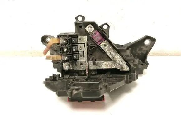 Mercedes-Benz C W205 Fuse module A2055407011
