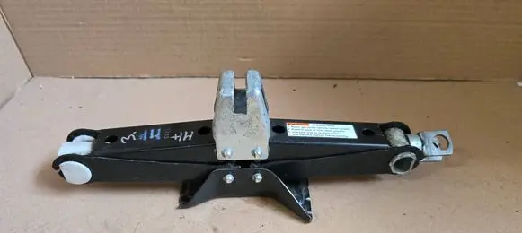 Suzuki Ignis Lift Jack 8991086G10 8991086G00