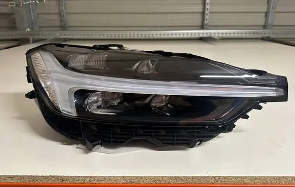 Volvo XC60 Headlight/headlamp 32337383