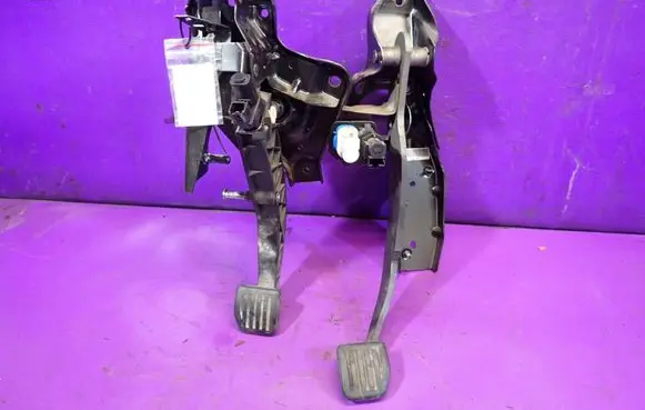 Ford S-MAX Pedal assembly 