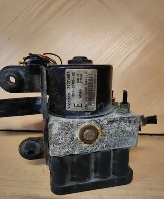 Volvo V50 ABS Pump 000001251F2 09W425 31274908