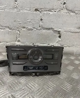 Toyota Auris 150 Air conditioning/heating control unit 5590012A40B 6K0407C