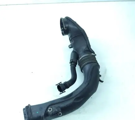 BMW 5 F10 F11 Turbo air intake inlet pipe/hose 7810770 14389710