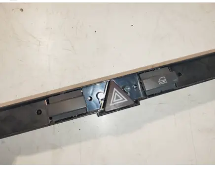 Opel Astra H Hazard light switch 03758075 13100105 0320