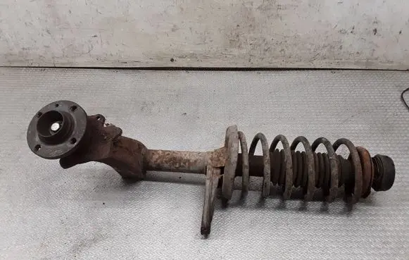 Audi 80 90 B2 Front wheel hub spindle knuckle