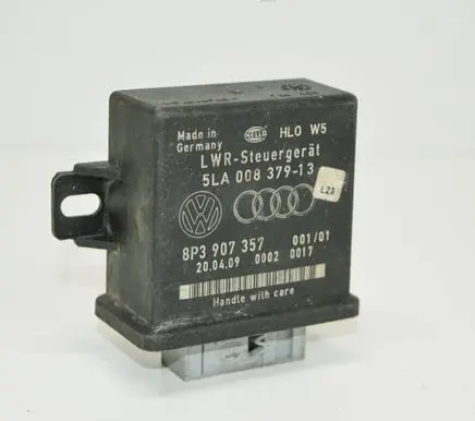 Audi A3 S3 8P Light module LCM 8P3907357