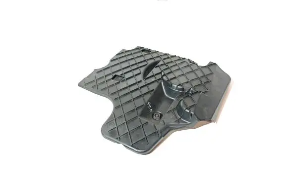 Mercedes-Benz E W212 Engine cover (trim) A6510100867