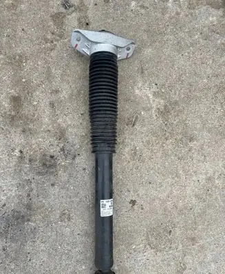 Hyundai Tucson IV NX4 Rear shock absorber/damper 55300N7000