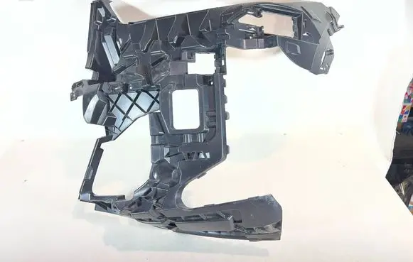 BMW X5 G05 Front bumper mounting bracket 8085627