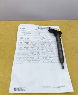 Mercedes-Benz ML W164 Fuel injector A6420700587 0445115 SB5BC11