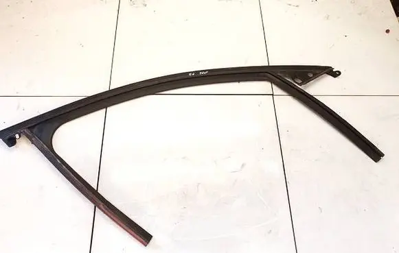 Mazda CX-30 Rubber seal front coupe door E9KGY06R2