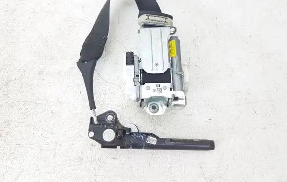 Ford Fusion II Front seatbelt HG9354612D64 HG9354612D64AF 34200644FBL2