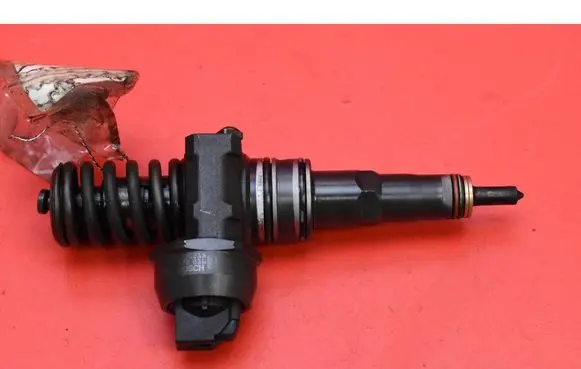 Seat Altea XL Fuel injector 038130073AG