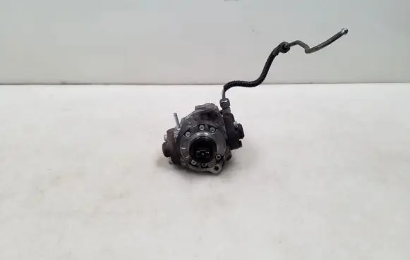 Mazda CX-7 Fuel injection high pressure pump R2AA13800