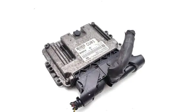 Hyundai i20 (PB PBT) Engine control unit/module 39111-2A000 0281015495