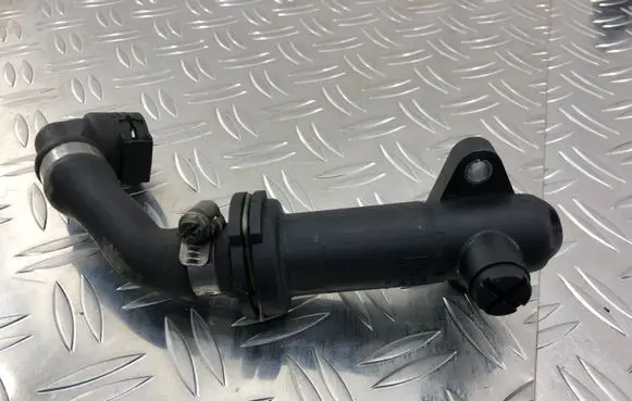 BMW 5 E60 E61 EGR thermostat 