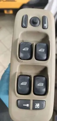 Volvo S60 Quarter vent window switch 31275226