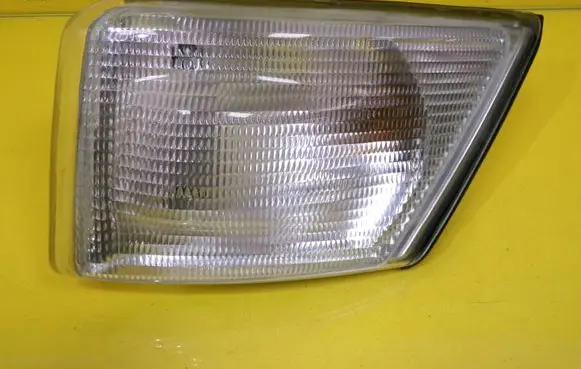 Front indicator light