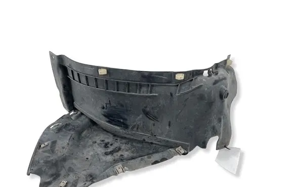 Audi A5 Front wheel arch liner splash guards 8W6853888