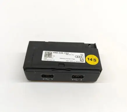 USB socket connector