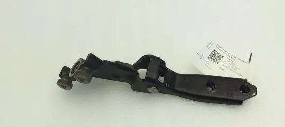 Volkswagen Caddy Sliding door middle roller runner 2K0843336A 701843336A