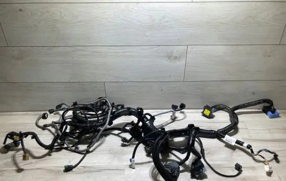 Engine installation wiring loom