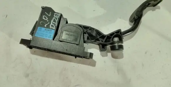 Audi A4 S4 B6 8E 8H Accelerator throttle pedal 0281002348506 290100699YB3 1J2723503KDA