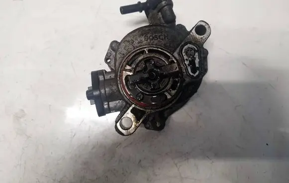 Ford Grand C-MAX Vacuum pump 9804021880