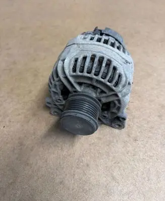 Volvo S60 Generator/alternator 9459093 0124515021