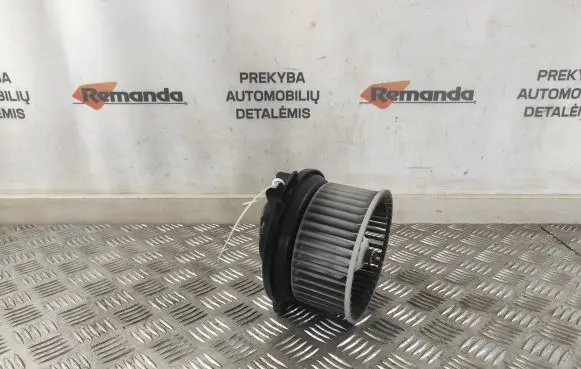 Honda CR-V Heater fan/blower 1940007095