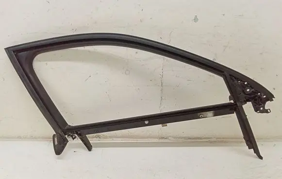 Audi A6 S6 C6 4F Front door coupe window/glass frame 8E0837630