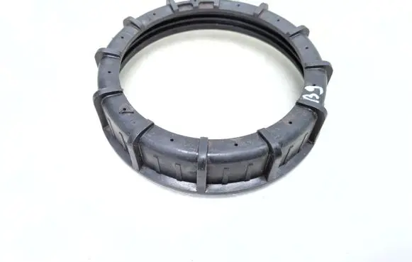 Mini One - Cooper Coupe R56 In tank fuel pump screw locking ring/nut 44752
