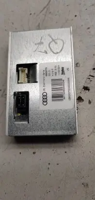Audi Q7 4L Light module LCM 89393773 9337066220546 899397730