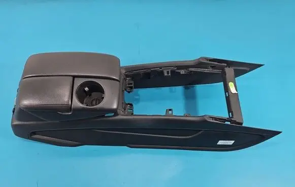 Audi Q7 4L Armrest IMPRK1547630