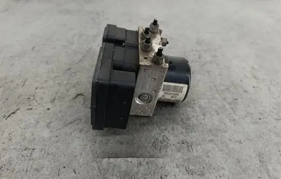 Peugeot 207 ABS Pump 