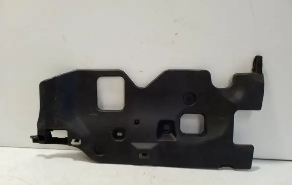 Dashboard lower bottom trim panel