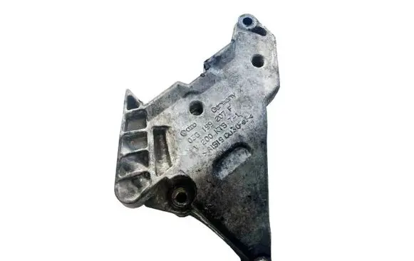 Engine mounting bracket