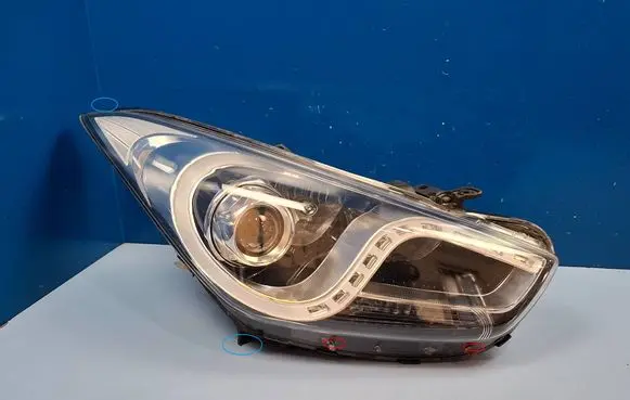 Hyundai i40 Headlight/headlamp 921023ZXXX 921023Z100 921023Z105