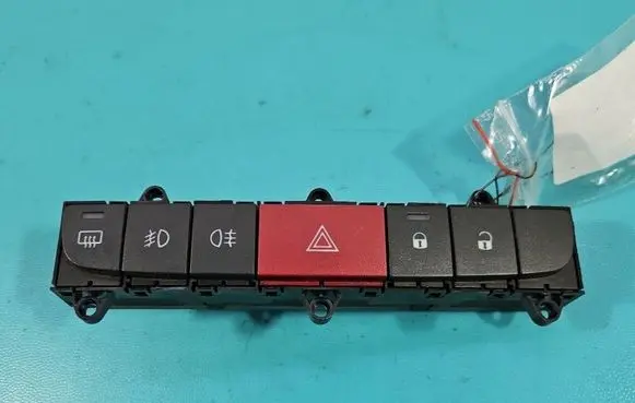 Peugeot Boxer Hazard light switch 7354213620 IMPRK1567450