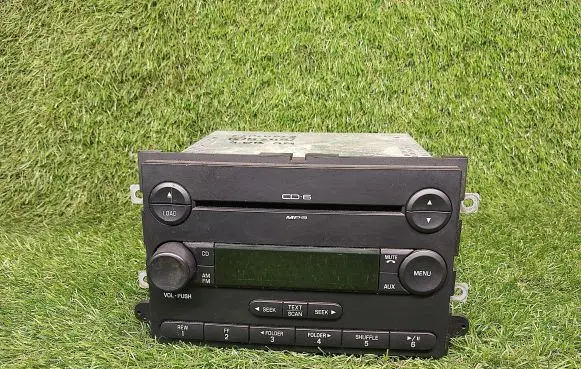 Ford Explorer Radio/CD/DVD/GPS head unit 6L2T18C815BG