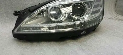 Mercedes-Benz S W221 Headlight/headlamp LIGHTA2218206339